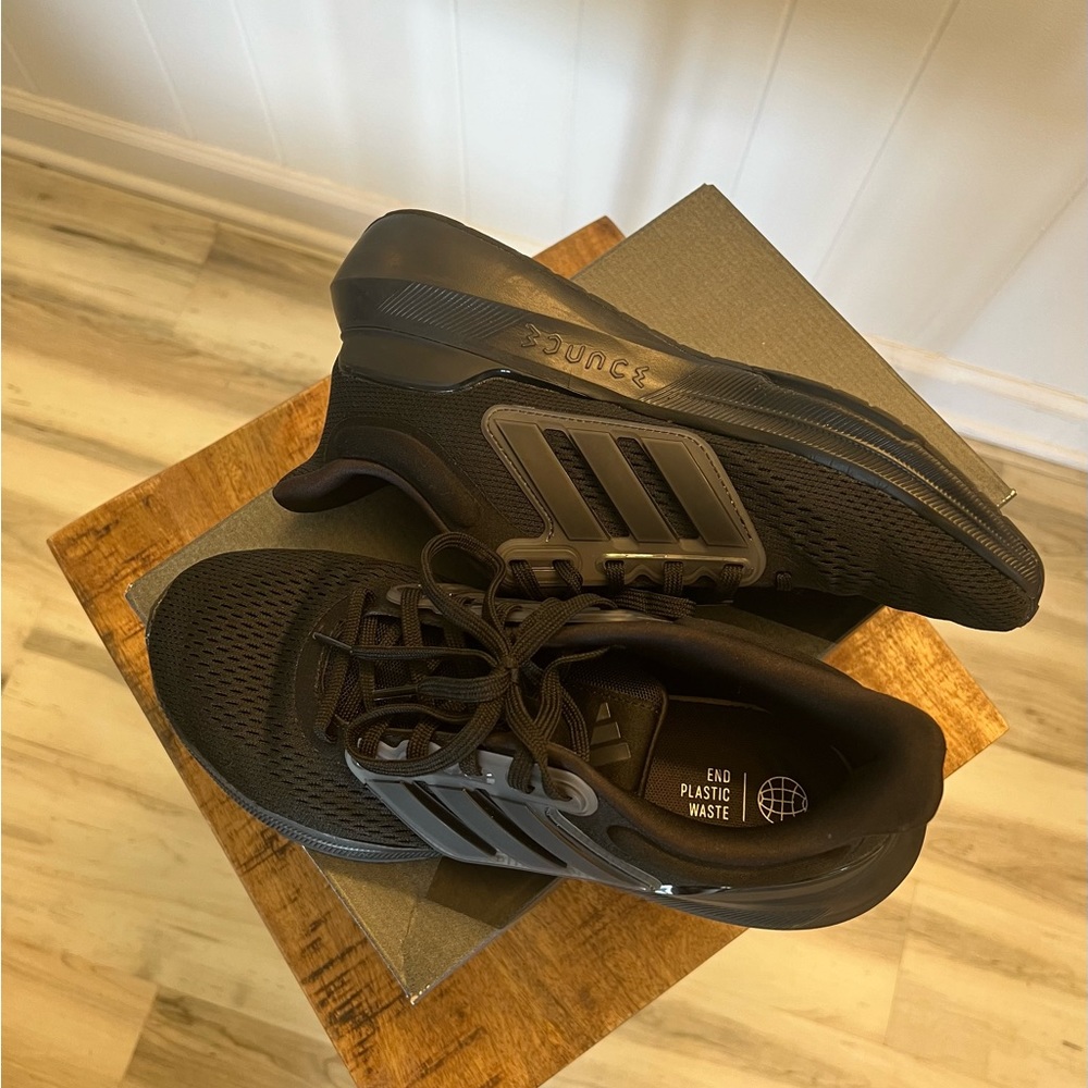 Adidas Women’s Ultrabounce Running Shoes